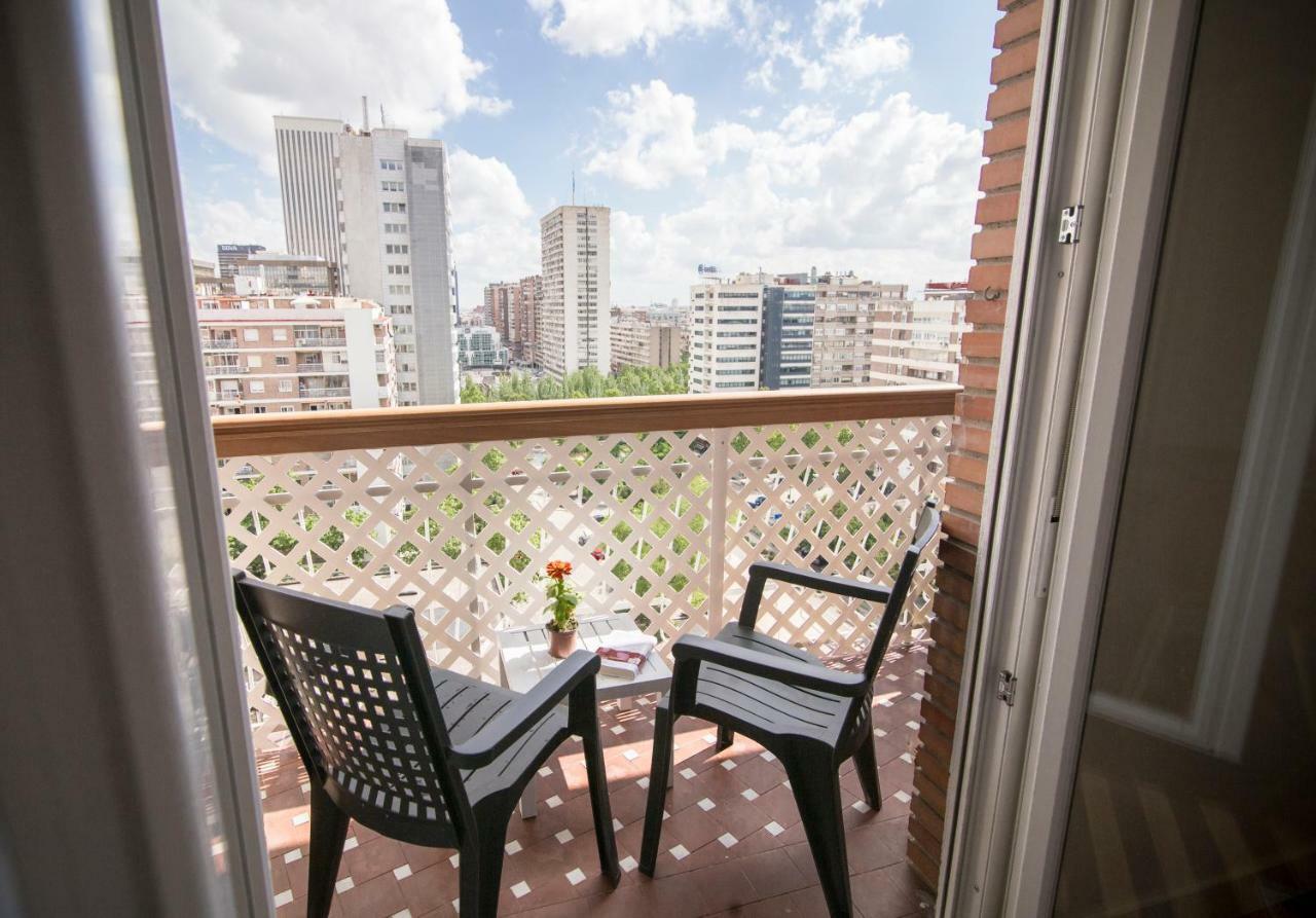 Elegant Retreat Business District Bernabeu Apartment Madrid Exterior photo