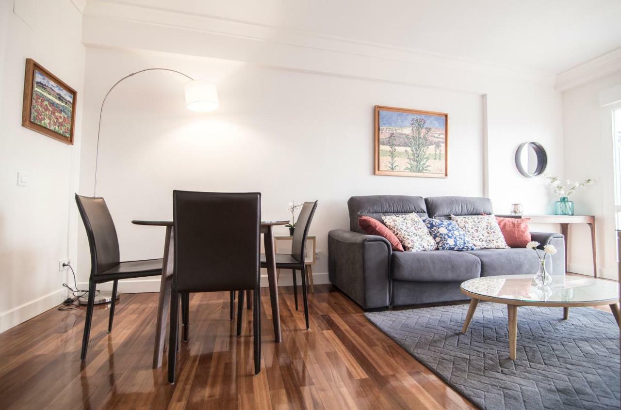 Elegant Retreat Business District Bernabeu Apartment Madrid Exterior photo